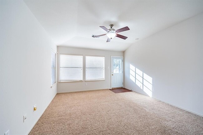 Building Photo - 10520 S Canoa Hills Trail