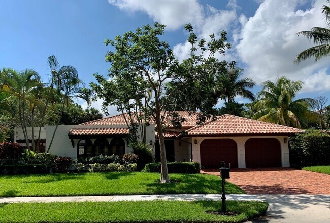Building Photo - 2570 NW 27th St