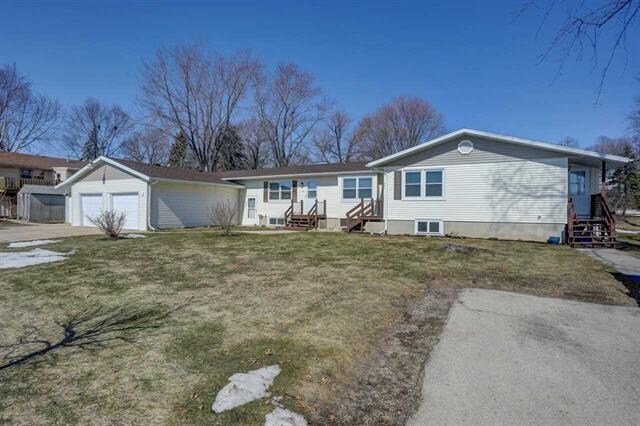 Right side - 536 W Milwaukee St