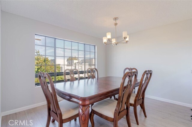 Building Photo - 4430 Noble Ave