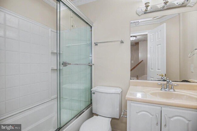 Building Photo - 14126 Rockinghorse Dr