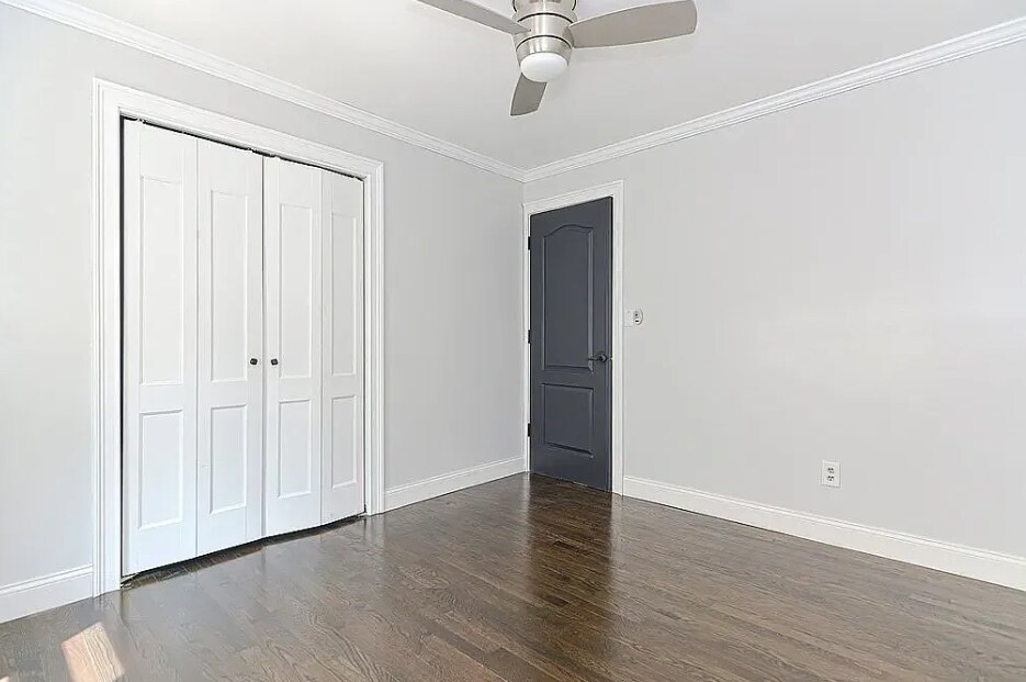 Building Photo - 237 Trenton St
