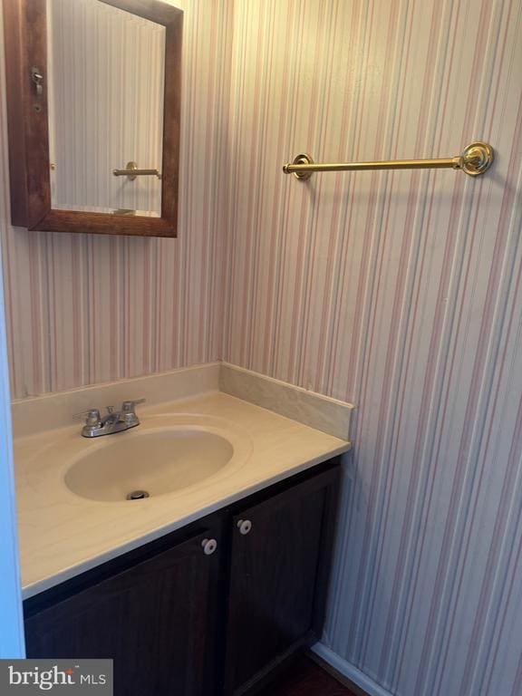 Building Photo - 2872 Sutton Oaks Ln