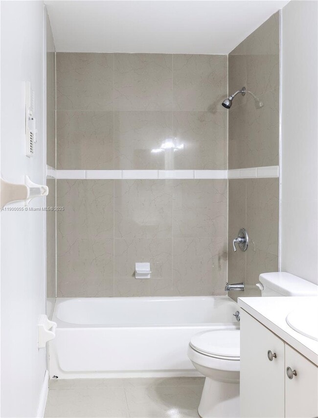 Building Photo - 14237 SW 94th Cir Ln