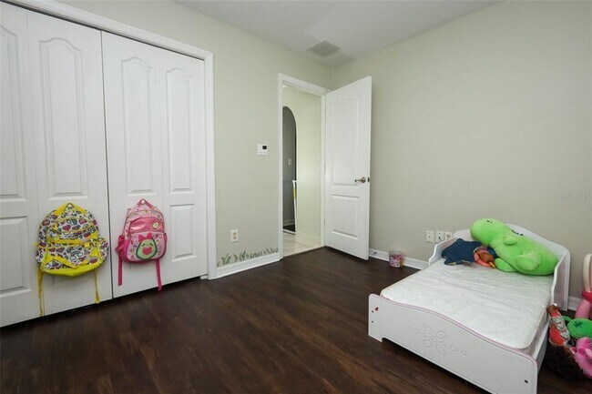 Building Photo - 200 Patrice Hope St