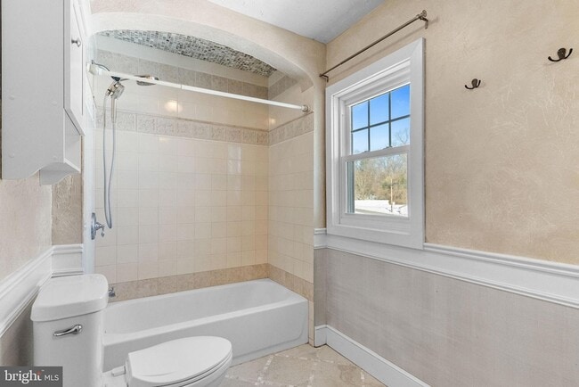 Building Photo - 6 McAllister Church Rd