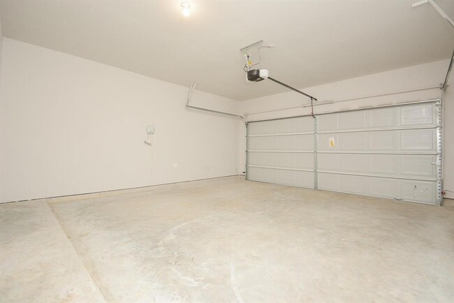 Building Photo - 2745 Williams Grv Ct