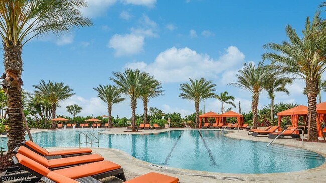 Building Photo - 9451 Montelanico Loop