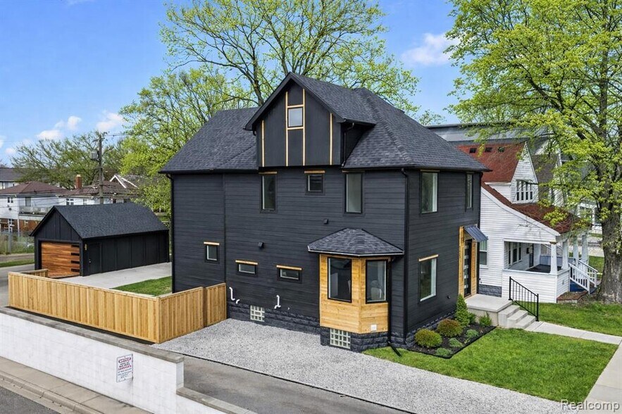 Building Photo - 125 N Washington Ave