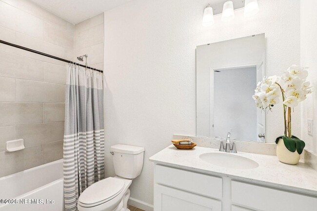 Building Photo - 2630 Seasons Rd