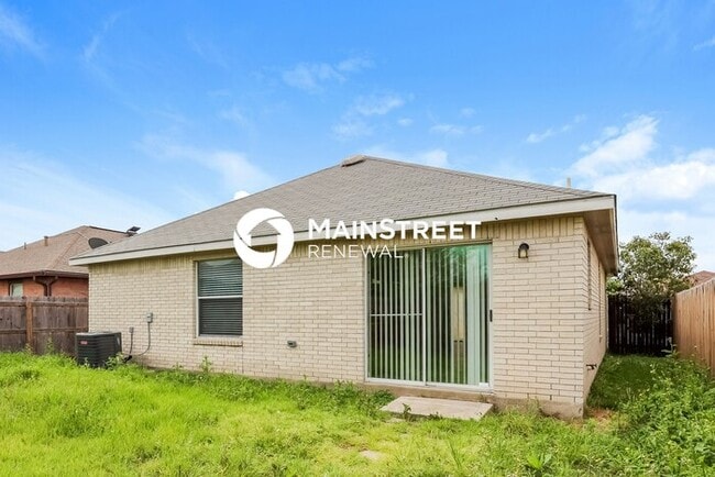 Building Photo - 3 Bedroom Pet-Friendly Home in CONVERSE, T...