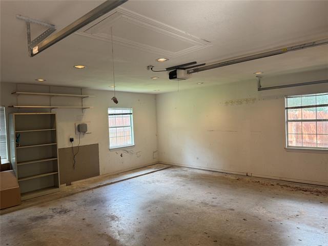 Building Photo - 5001 Union Lake Dr