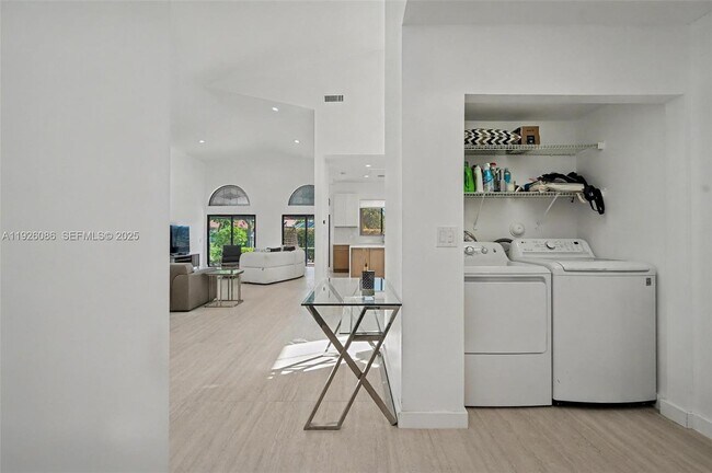 Building Photo - 6438 Via Rosa