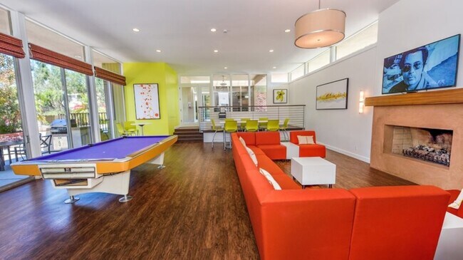 Building Photo - 555 Laurie Ln