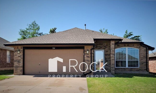 Primary Photo - 4 Bedroom Home in Moore with All Appliances Included *1st Month's Rent FREE*