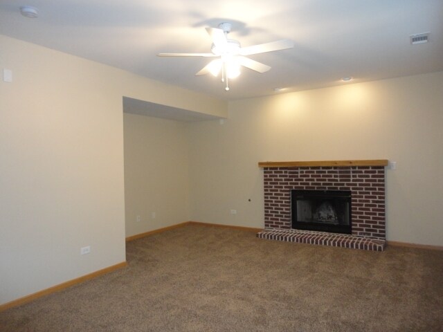 Building Photo - 26300 W Riverbend Ln