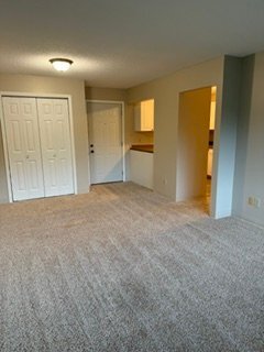 Building Photo - 301 Heideman Ave
