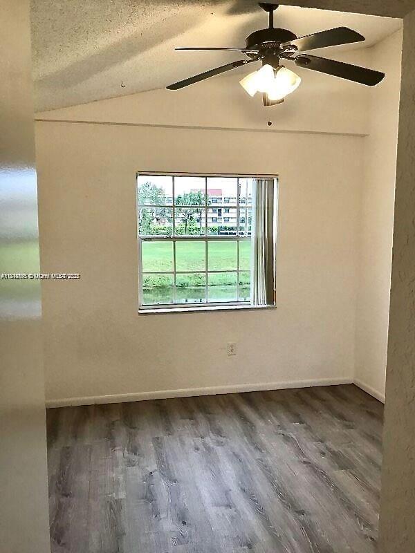 Building Photo - 2841 N Oakland Forest Dr
