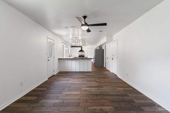 Building Photo - 4613 Pebble Creek Dr