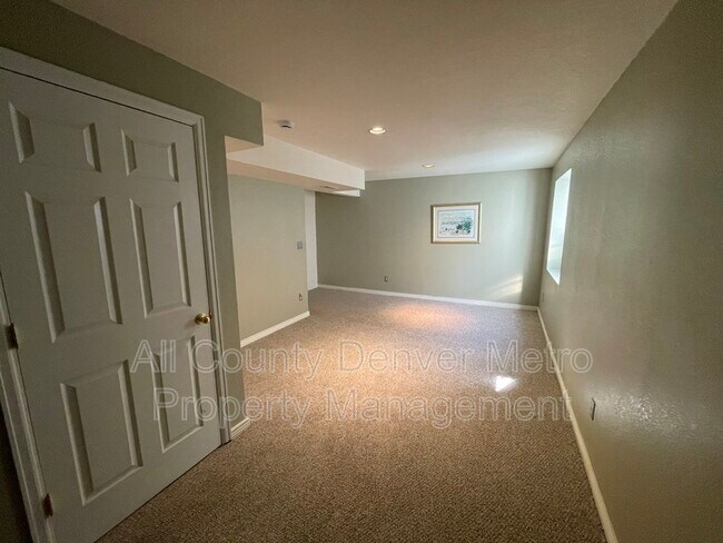 Building Photo - 451 Grey Swallow St