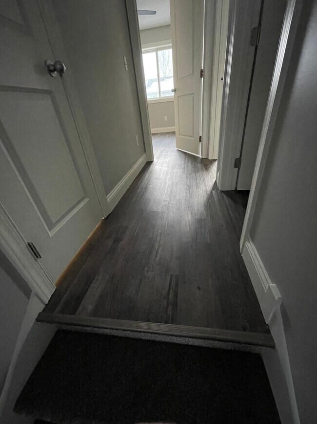 Building Photo - 18448 English Ave