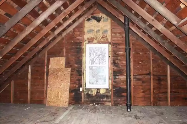Attic - 80 Carthage St