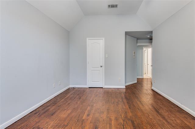 Building Photo - 1804 Kendall Ct