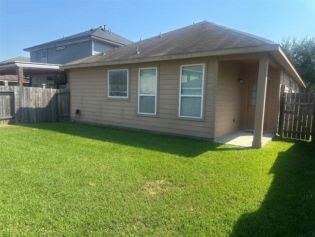 Building Photo - 13126 Royal Bell Ct