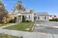 Building Photo - 5 Lakeview Ave