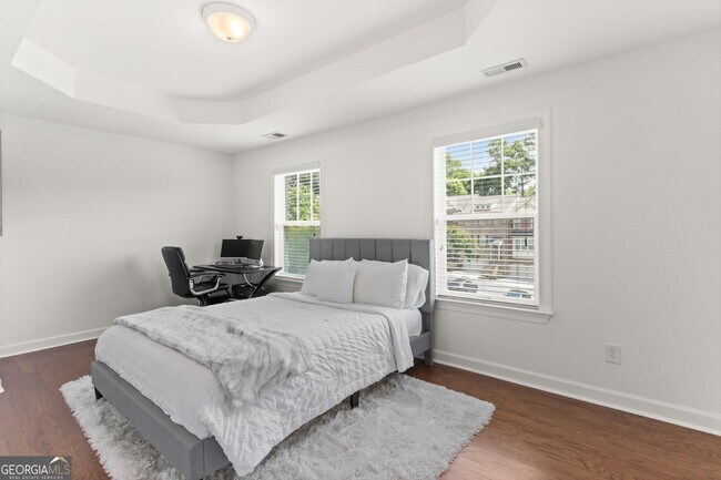 Building Photo - 2086 Cobblestone Cir NE