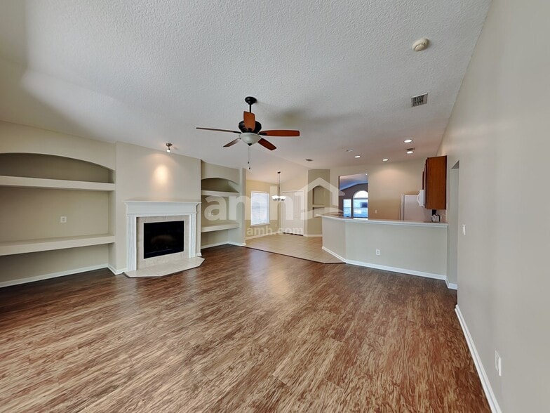 Building Photo - 1173 Carmona Pl