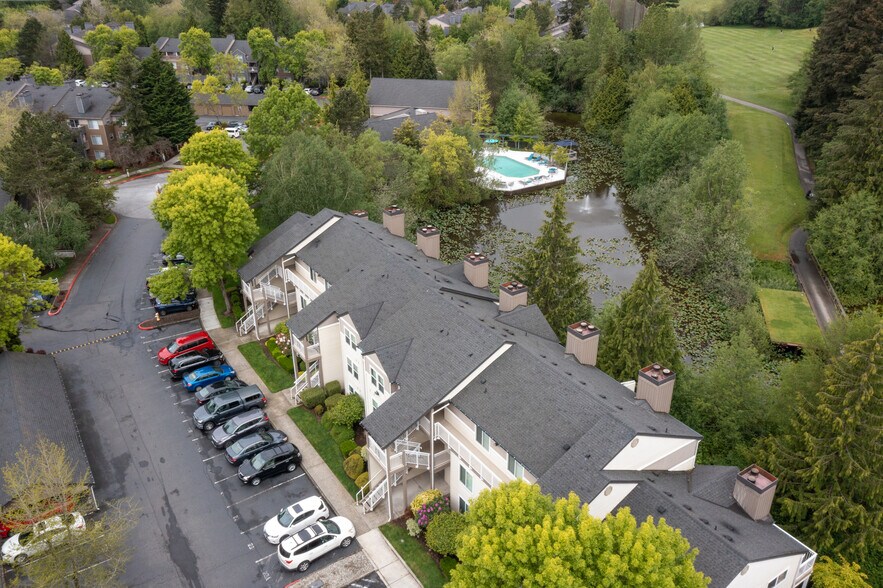 Building Photo - 12300 Harbour Pointe Blvd