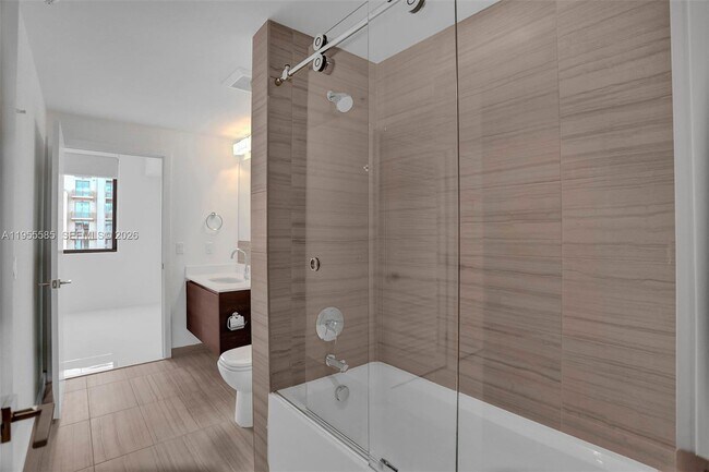 Building Photo - 301 Altara Ave