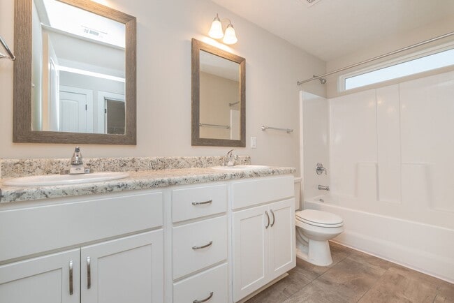 Building Photo - Welcome home to Summerton Village, where beauty, comfort, and value come together effortlessly.