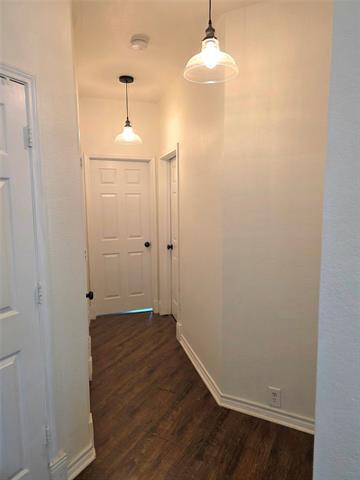 Building Photo - 207 Julian Dr