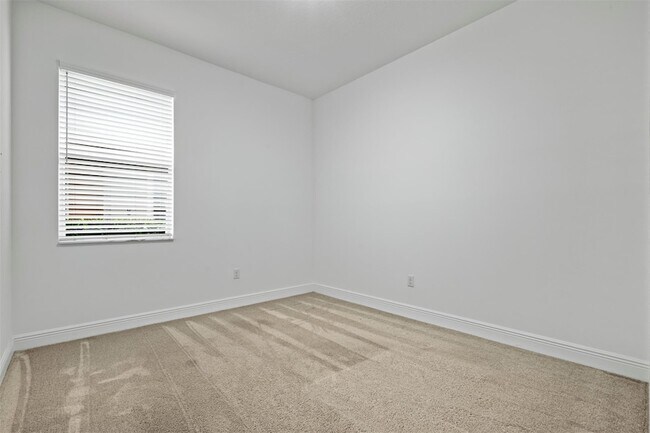 Building Photo - 4281 Marina Way