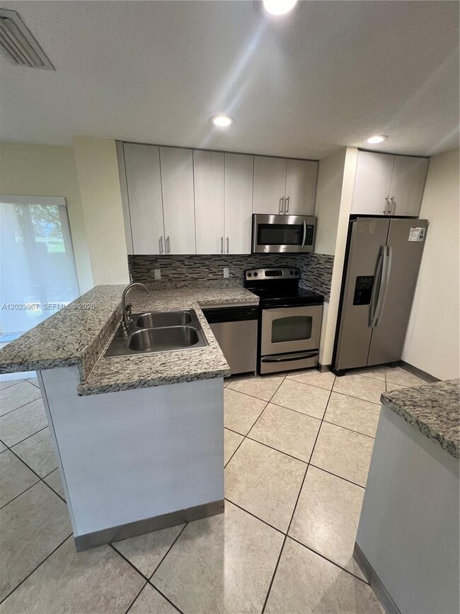 Building Photo - 16373 Malibu Dr