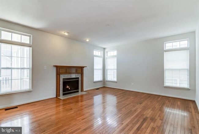 Building Photo - 2002 Idlewild Blvd