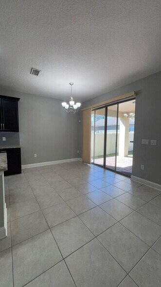 Building Photo - 5172 Appenine Loop E