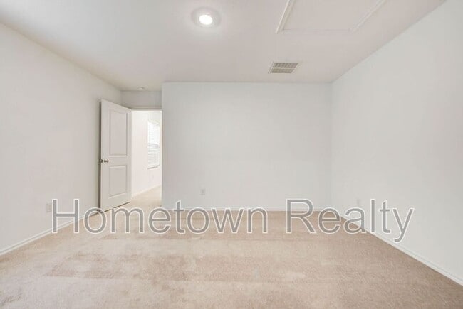 Building Photo - 3302 NW 148th St