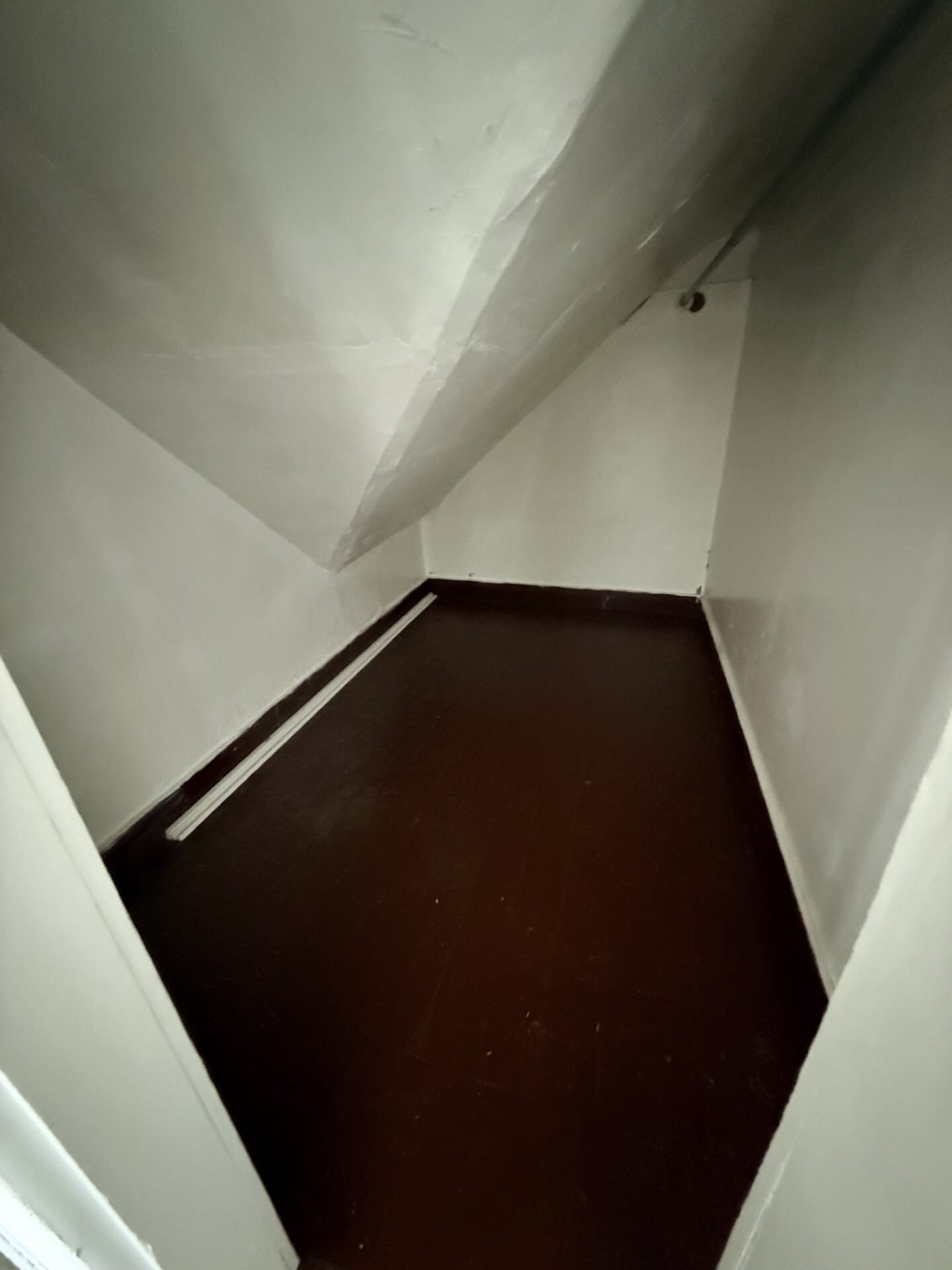 large closet - 30 Beach Ave
