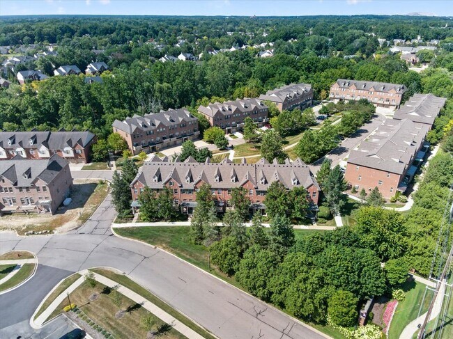 Building Photo - 39763 Rockcrest Cir