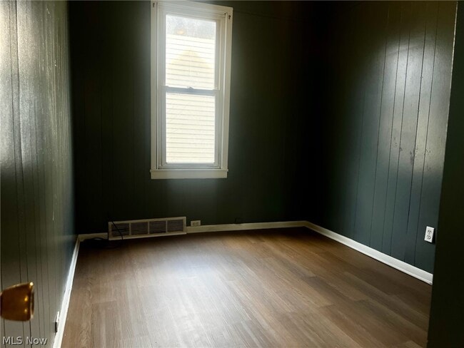 Building Photo - 3508 Independence Rd