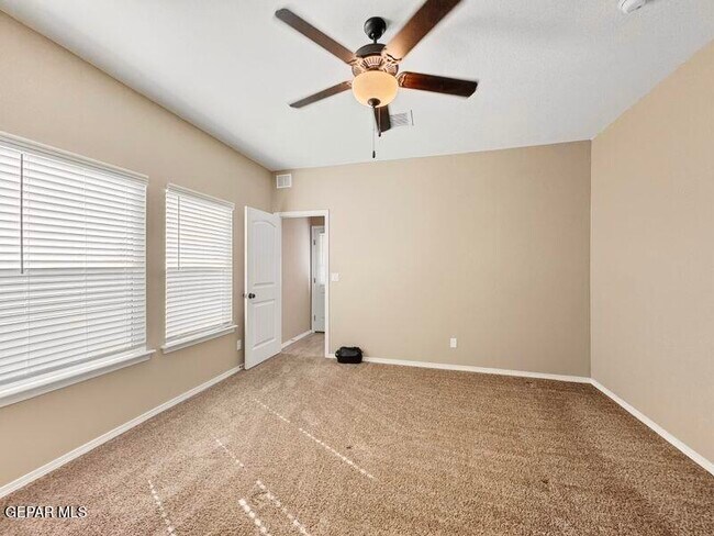 Building Photo - 14824 Tierra Eliana Ave