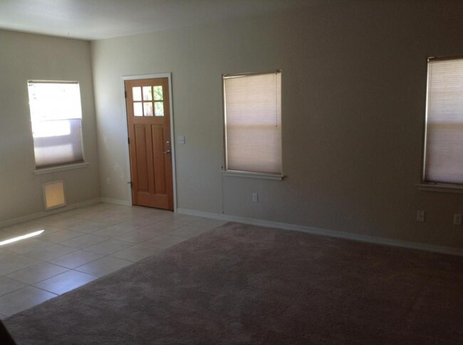 Building Photo - 3134 East Animas Village Dr