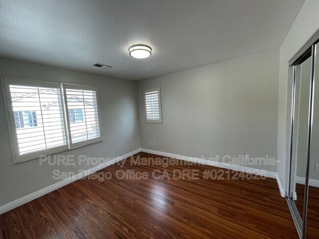 Building Photo - 1644 Moonbeam Ln