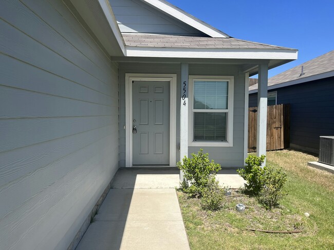 Building Photo - 5504 Berea St