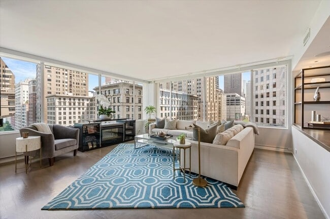 Building Photo - 1000 N Lake Shore Dr