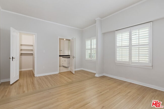 Building Photo - 9336 W Olympic Blvd