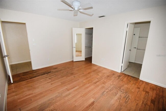 Building Photo - 3961 Ashwood Ln